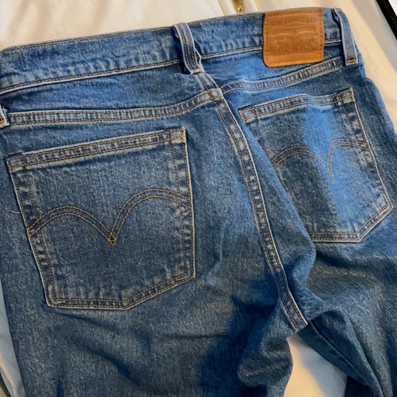Levi Wedgie Jeans sz27 - Picture 5 of 5